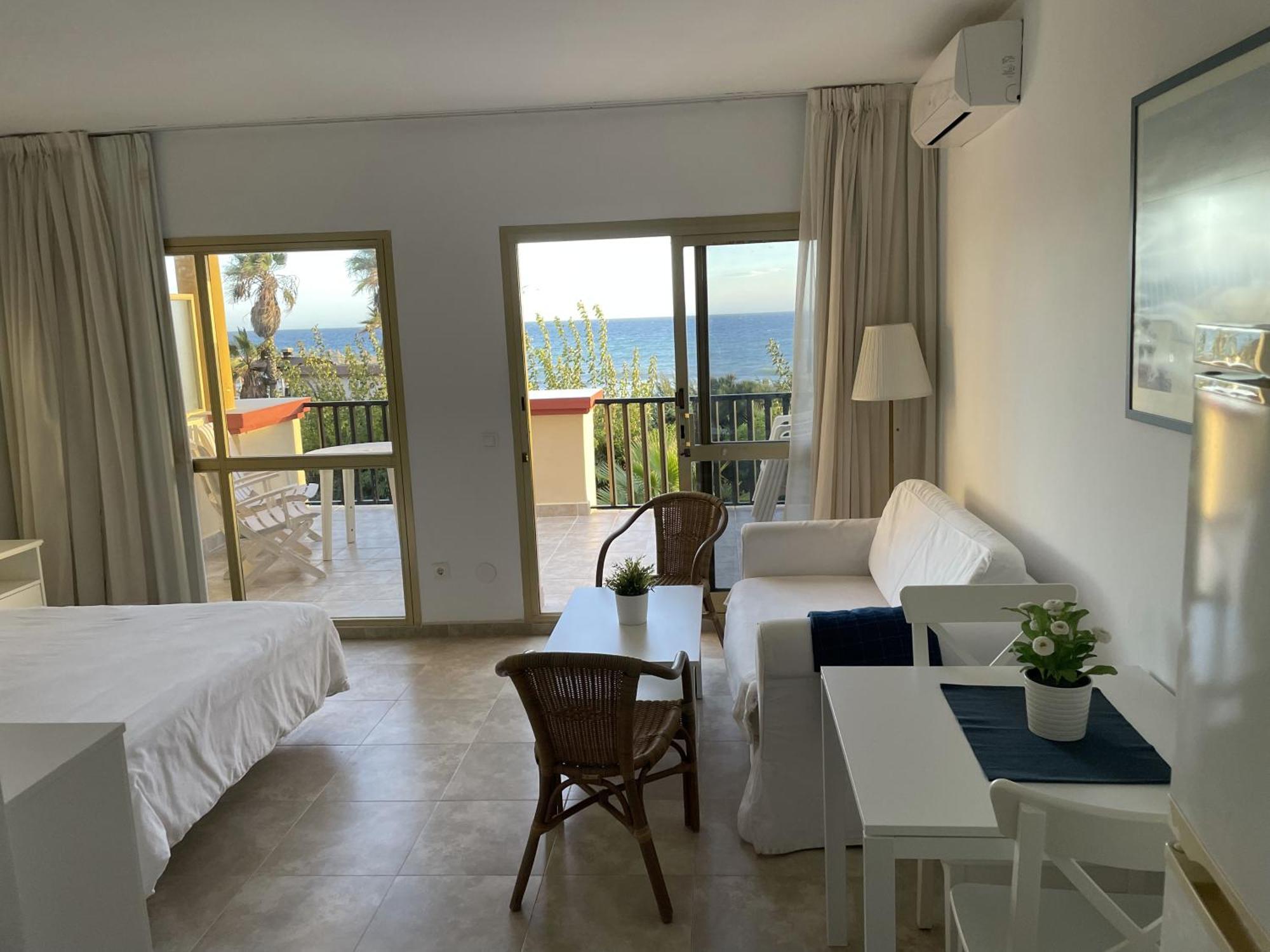 Estudio Con Insuperables Vistas Al Mar: Aparcamiento ماربيا المظهر الخارجي الصورة