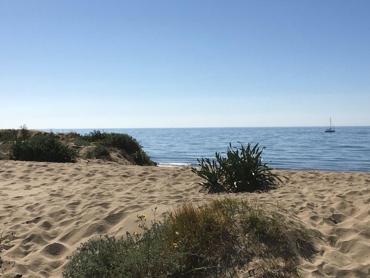 Estudio Con Insuperables Vistas Al Mar: Aparcamiento ماربيا المظهر الخارجي الصورة