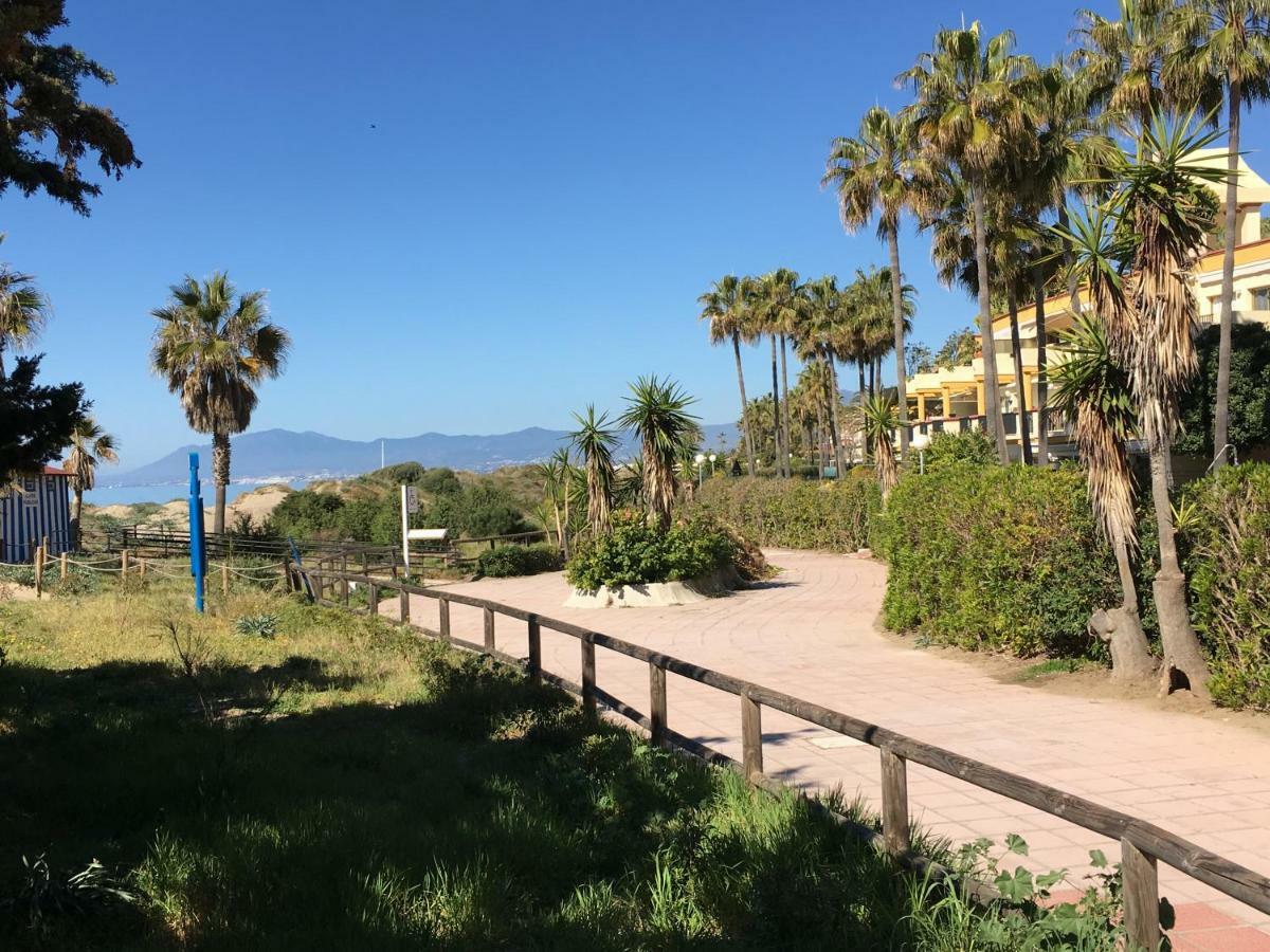 Estudio Con Insuperables Vistas Al Mar: Aparcamiento ماربيا المظهر الخارجي الصورة